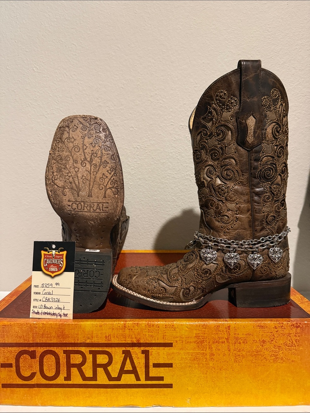 Corral Brown Embroidered Western Boots with Heart Charm Chain